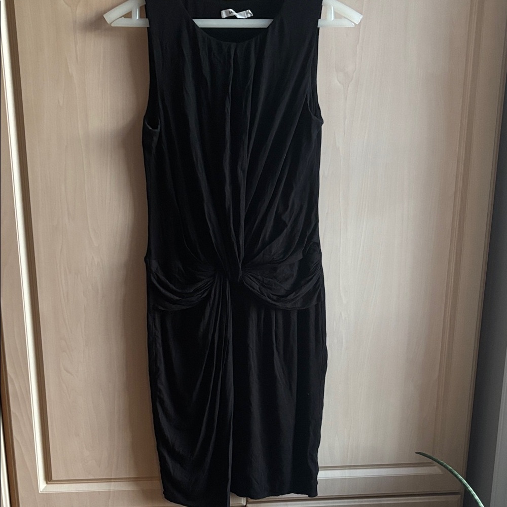 Bailey 44 Black Midi Dress with pleating like new. No tags - Picture 4 of 11
